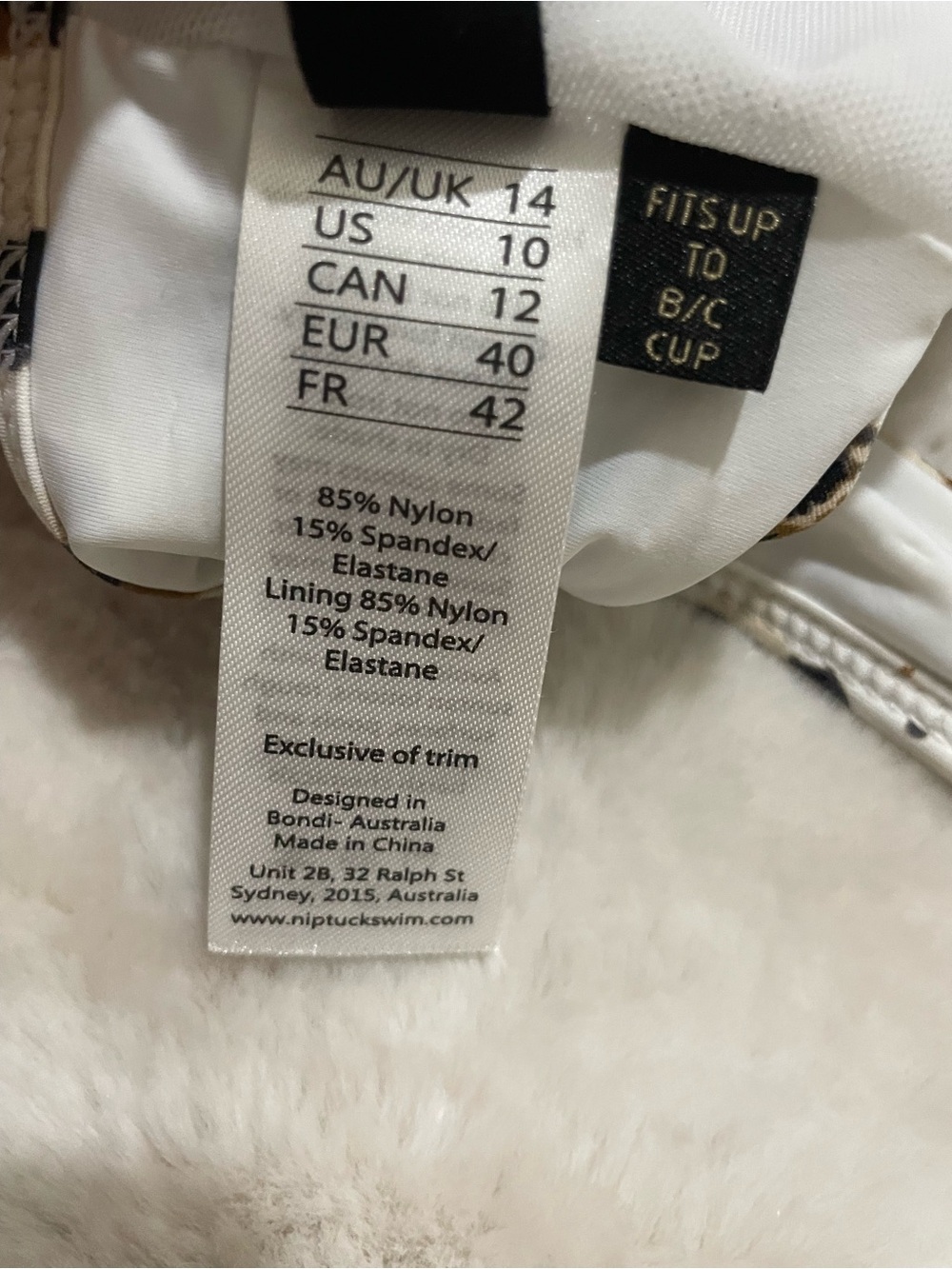Nip Tuck Swim Bikini Top Size 10 - Picture 3 of 5